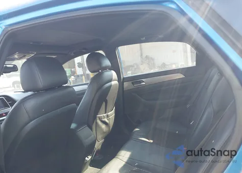 2018 Hyundai Sonata Sport z USA, uszkodzony, nr VIN 5NPE34AF3JH598130